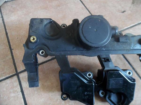 Renault Koleos Y 2,0dci Ölabscheider Kurbelgehäuse 8200673395