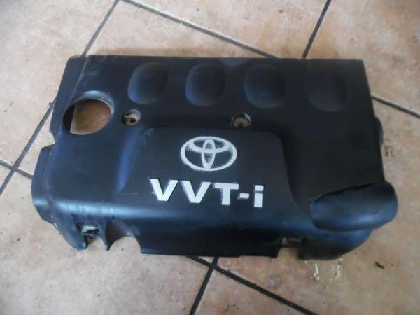Toyota Yaris Verso Abdeckung Motorabdeckung 11212-21010