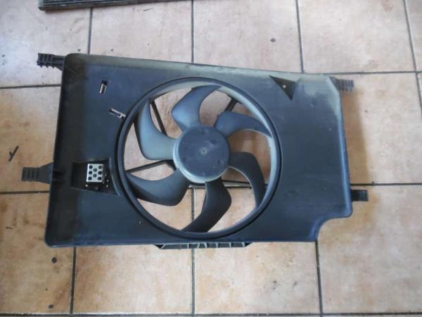 Renault Espace IV Kühlerlüfter Lüftermotor Kühler 8200231756