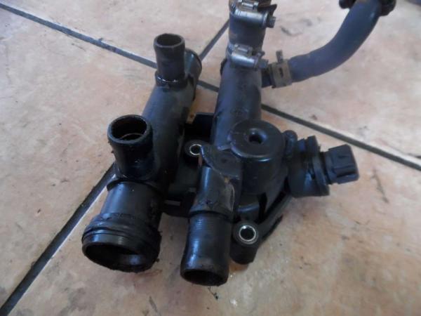 Renault Espace IV 2,2dci Thermostat Kühlmittel