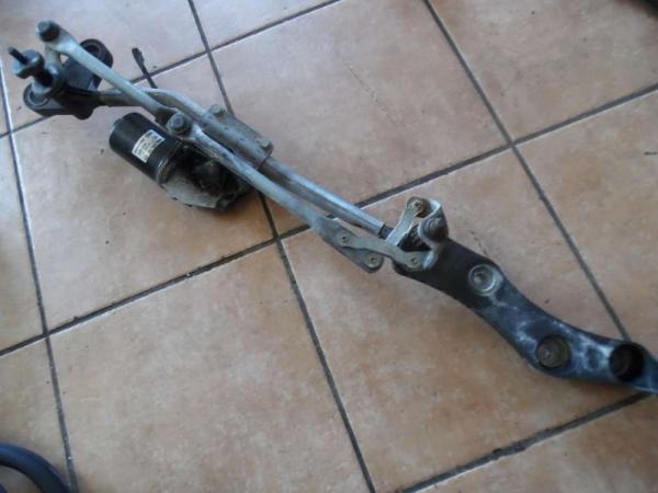 BMW 5er E61 Wischermotor Wischergestänge Vorne 7193995