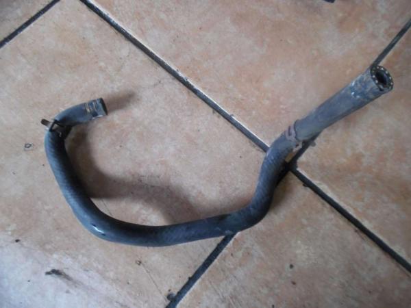 Toyota Yaris Verso Wasserschlsuch