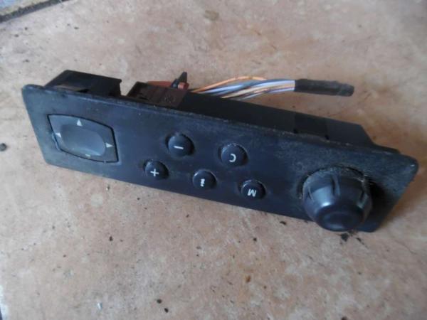 Renault Espace IV Bedieneinheit Bedienelement Navigation 8200023452