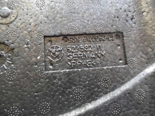 BMW 5er E61 Geräteaufnahme Unterteil Bordwerkzeug 6916988