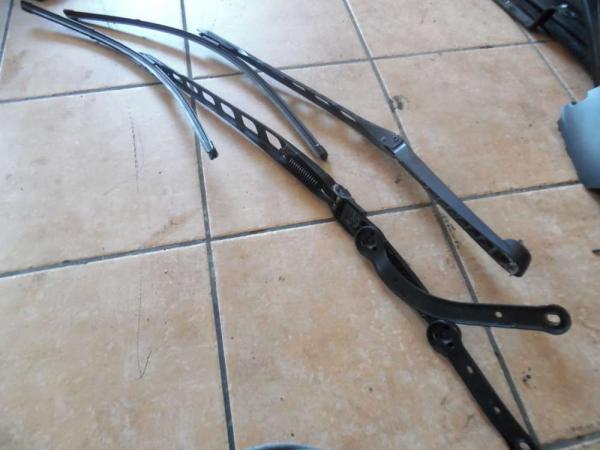 BMW 5er E61 Scheibenwischerarm Vorne